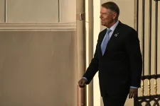 Klaus Iohannis konstruktívan és pragmatikusan kíván tárgyalni az ukrán elnökkel a közös érdekekről