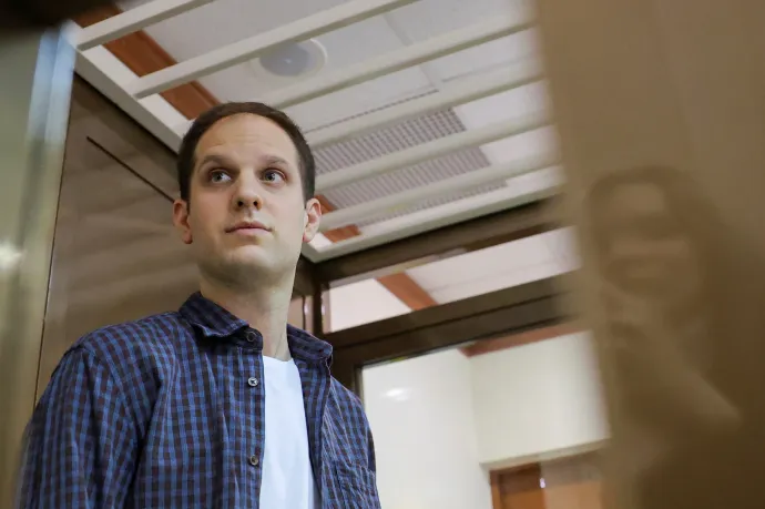 Moszkva továbbra sem engedi szabadon a Wall Street Journal amerikai riporterét