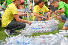 Eddig azt mondták, gyűrd össze a PET-palackot, most azt mondják, nehogy összegyűrd
