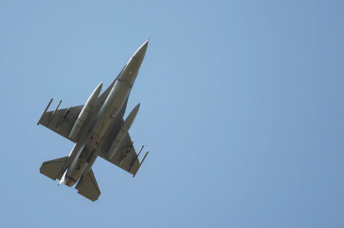 Belgium F–16-os vadászgépeket küld Ukrajnának 2025-ig