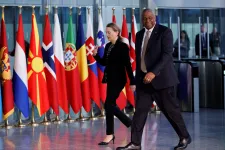 Az USA addig áll Ukrajna mellett, ameddig szükséges az amerikai védelmi miniszter szerint