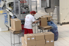 Megcélozzuk a 400 ezres minimálbért, de mennyit hoz ez be a lemaradásunkból?