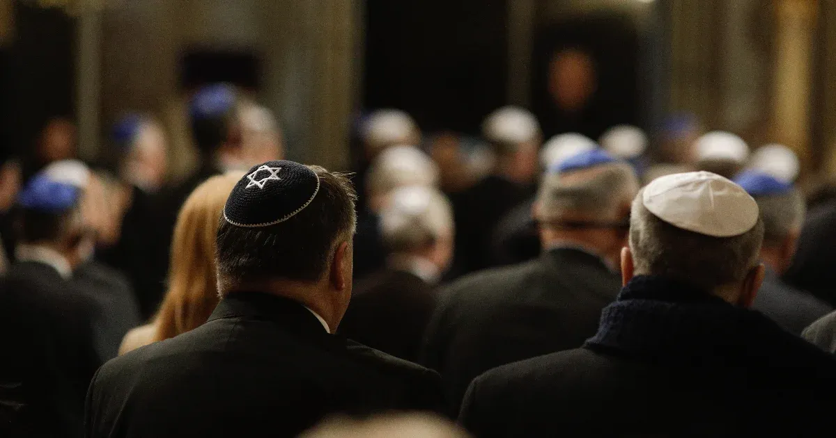 A romániai zsidóság többsége úgy tapasztalja, hogy az antiszemitizmus manapság is jelen van az országban