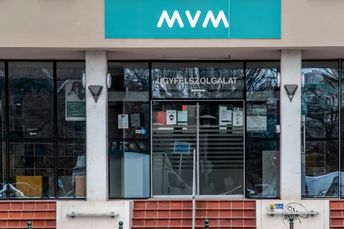 Két év alatt 7 milliárdot költött szponzorációra az MVM, Enrique Iglesias-koncertjegyre és focijegyre is jutott belőle