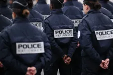 18 embert tartóztattak le a franciaországi bombariadó-hullám miatt