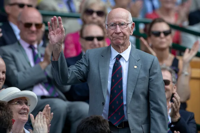 Meghalt Bobby Charlton, a Manchester United világbajnok legendája