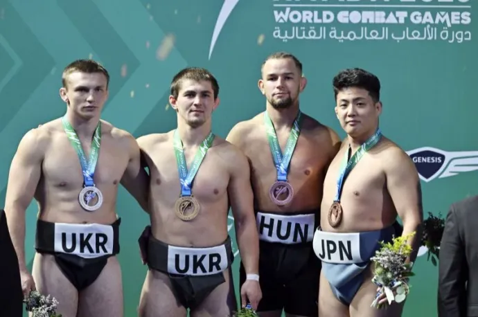 Bronzérmes lett Buzás Patrik a szumósok 85 kilós kategóriájában Rijádban