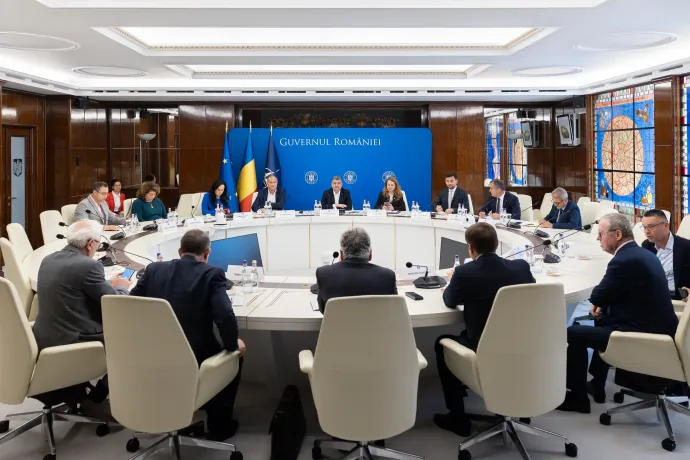 Az iskolaigazgatók fizetéséről tárgyaltak a tanügyi szakszervezetek a miniszterelnökkel