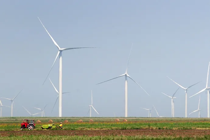 Világbank: Romániának a GDP 3 százalékát kellene befektetnie az energetikai szektor zöld átállásába