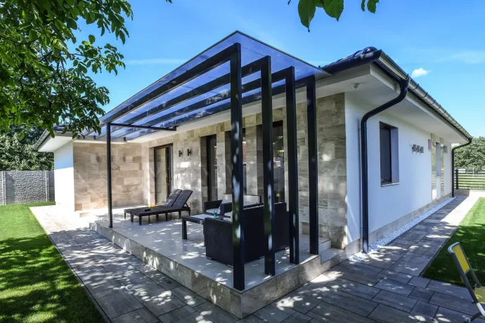 Bejelentették az új csok pluszt: 15, 30 vagy 50 milliós hitel 3 százalékos kamattal, 10 százalékos önrésszel