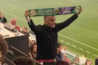 Curtis Gáspár Győzőnek: Te napraforgó Patkány