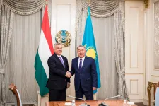Orbán Viktor Kazahsztánba utazott, a magyar delegáció Petőfi utcát is avat majd