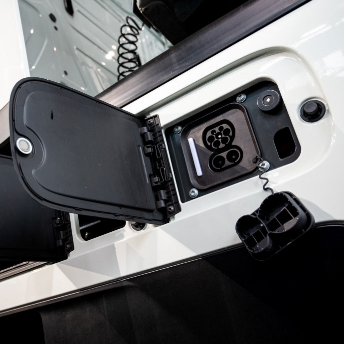 Nehéz elérni Szijjártó akkumulátoros célját, de nem ez vele a baj