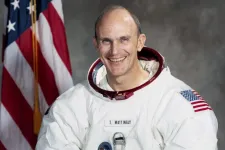 Meghalt az űrhajós, aki megmentette az Apollo–13-at