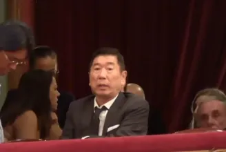 Egy japán férfi kibérelt a 73. szülinapjára egy színházat Palermóban. Egy hétre. Az 1500 vendégnek