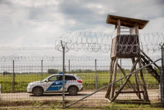 Népszava: Nemzetbiztonsági szakértők megkérdőjelezik a szerb határhelyzetről szóló titkosszolgálati jelentést