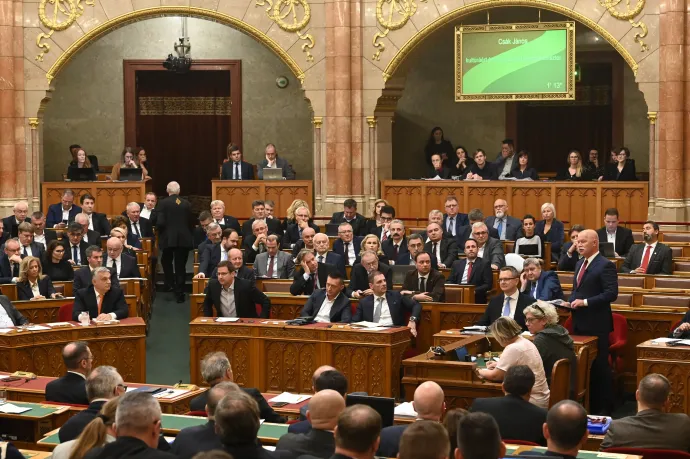 Csák János: L. Simon László kiváló értelmiségi és kiváló borász, de alkalmatlan vezető