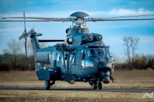 Újabb két katonai Airbus helikopter érkezett a honvédség szolnoki bázisára