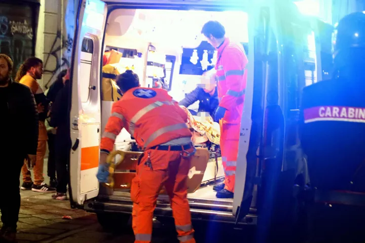 Súlyosan megsebesült egy francia fociszurkoló, akit huligánok késeltek meg Milánóban