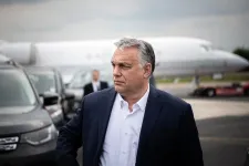 Orbán nem válaszol arra, hogy személyesen lobbizott-e az Invitechnél, mielőtt megvette a 4iG