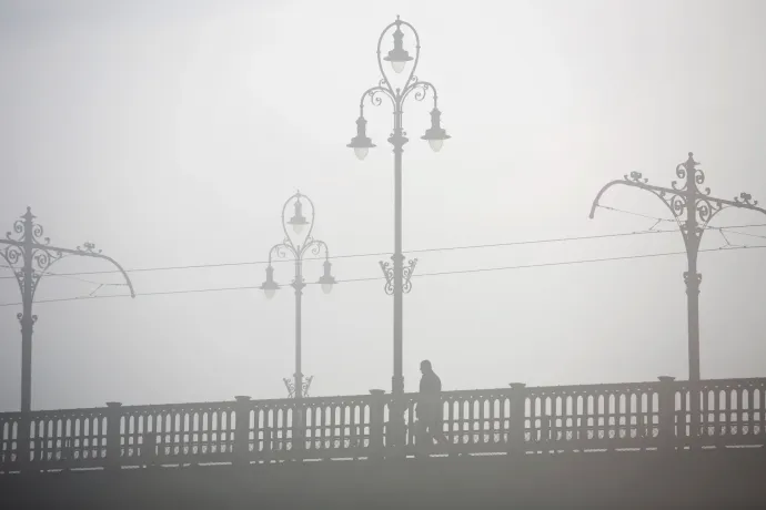 Lázár János a reggeli ködben: Számos eretnek gondolatom van