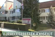 A fertőszentmiklósi iskola udvarán kellett újraéleszteni egy első osztályos kisfiút