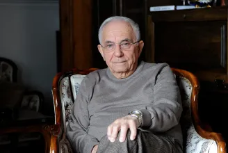 A 91 éves Vitray Tamás nagyon kellett a YouTube-ra