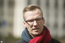 Dániában takarít Pukli István, a Tanítanék Mozgalom korábbi vezéralakja