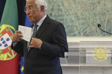 Akkuipart és uniós pénzeket érintő korrupcióba bukott bele az egyik legrégebb óta hatalmon lévő EU-s vezető