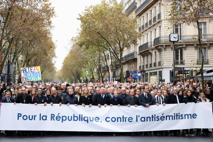 Párizsi felvonulás az antiszemitizmus ellen – Fotó: Claudia Greco / Reuters