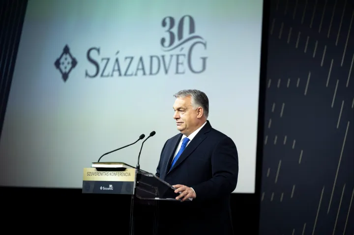 Orbán Viktor: A magyar politikai rendszer jóval demokratikusabb, mint a nyugati