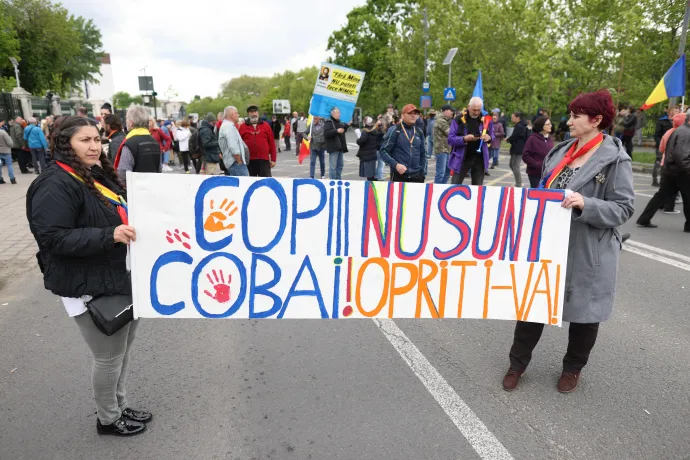 Az AUR tüntetése a parlament előtt, 2023. máj. 3-án – Fotó: Sabin Cirstoveanu / Inquam Photos