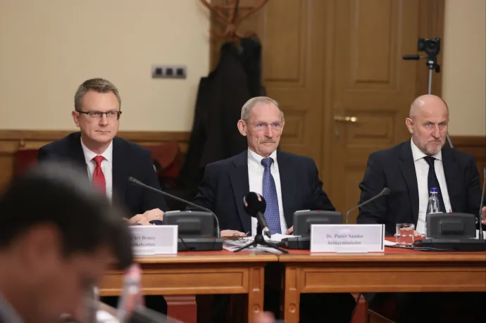 Pintér Sándor: Magyarországon nem fognak lövöldözni