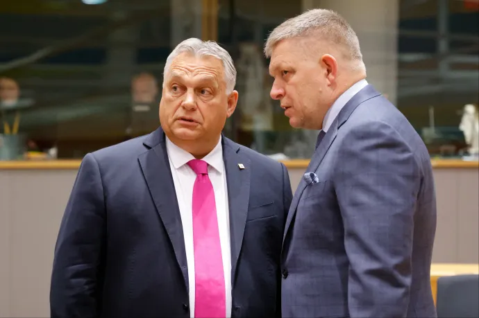 Kizárta a neki nem szimpatikus újságírókat a kormányülések helyszínéről Robert Fico