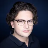 Nádor András (fordító)