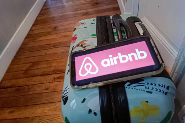 Uniós megállapodás született az Airbnb és a Booking szigorúbb szabályozásáról