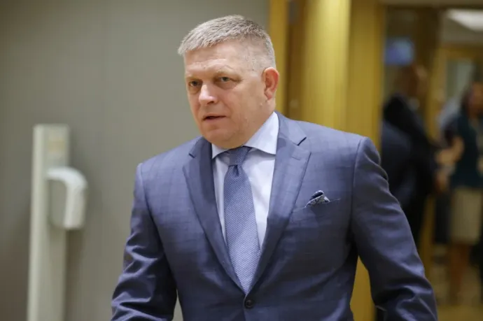 Robert Fico felfüggeszti a kommunikációt négy szlovák médiummal