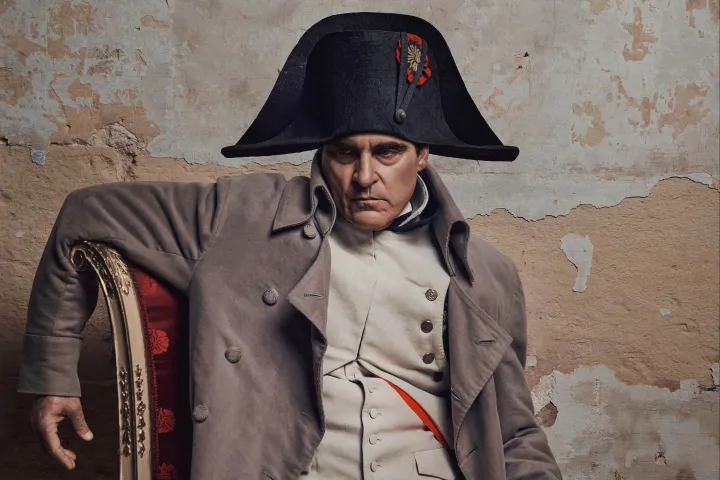A gügyögő Napóleon legyűri a fél világot, de a feleségét nem tudja