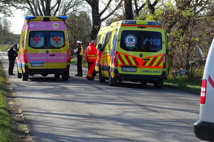 Várandós nő szenvedett halálos közúti balesetet Kecskeméten, császármetszéssel mentették meg a gyerek életét