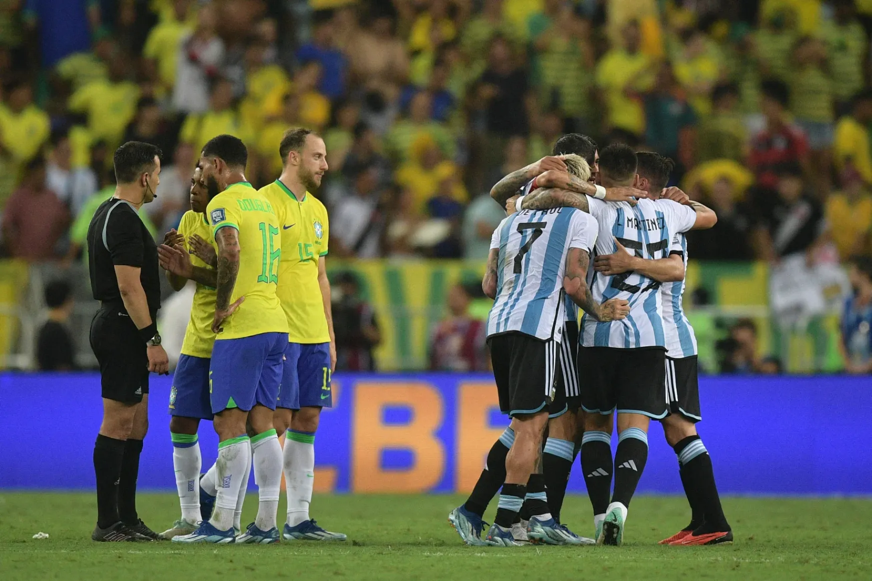 A futball megmentését várták tőle, ehelyett soha nem látott mélységbe taszította Brazíliát