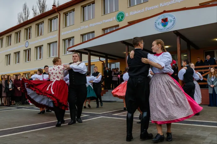 Teljesülhet Orbánék követelése, Ukrajna visszaállítja a kárpátaljai magyarok nyelvhasználati jogait