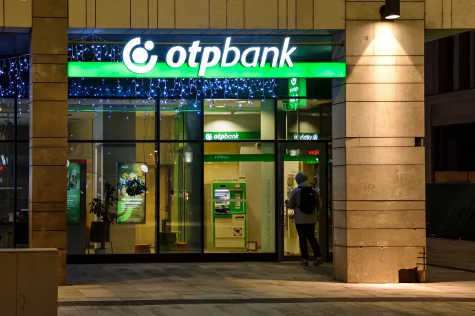 Csalók vettek fel hitelt egy nyugdíjas férfi nevében, a bank tőle kéri vissza a közel hatmilliós tartozást