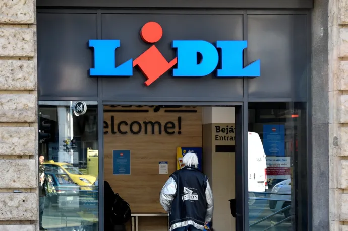 Egy hétig olcsóbban vehetnek zöldséget és gyümölcsöt a nyugdíjasok a Lidlben