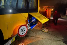 Biztosítóberendezési hiba, baleset: 230 perc késéssel érkeztek meg az utasok Sopronba