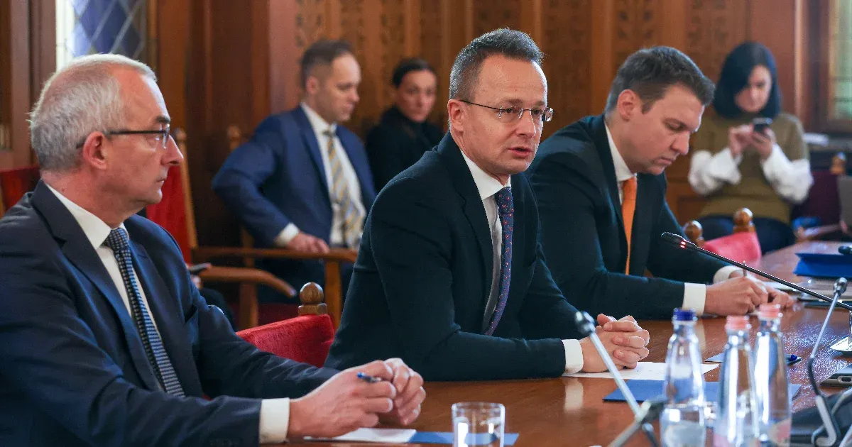 Szijjártó: Porosenko kezdeményezte a találkozót Orbán Viktorral, mi nem akarunk gátjai lenni az ilyeneknek