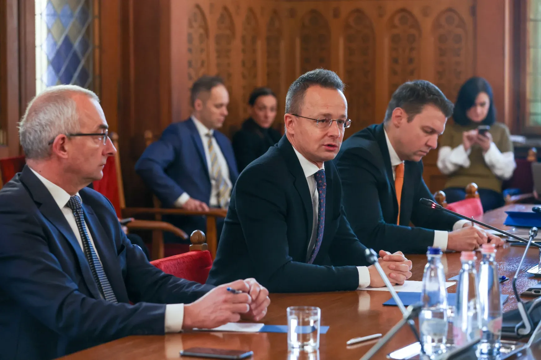 Szijjártó arra utalt, nem akartak gátjai lenni a tervezett Porosenko-Orbán találkozónak
