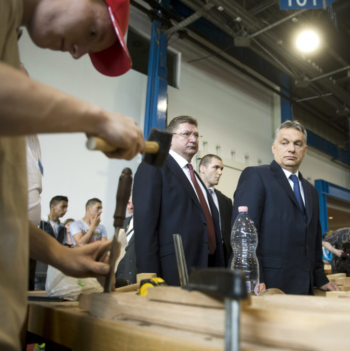 Parragh és Orbán szövetsége is hozzájárulhatott ahhoz, hogy a régió egyik legalacsonyabb minimálbére legyen a magyar