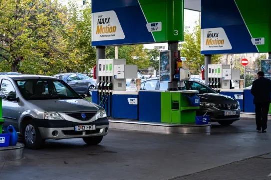 Rekordot döntött a benzinár