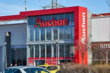 December 24-én délig nyitva lesznek az Auchan áruházak