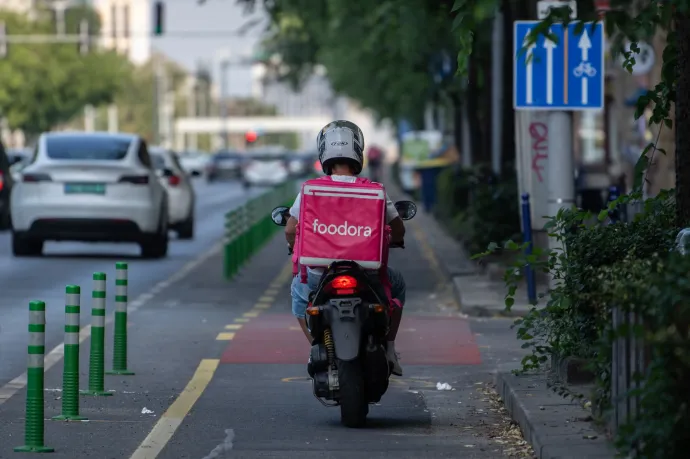Vizsgálatot indított a GVH a Foodora ételrendelési portál tulajdonosával szemben